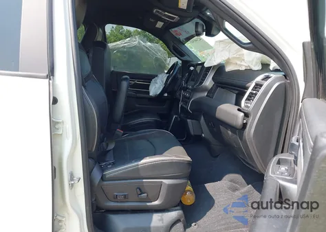 2020 Ram 2500 Laramie 4X4 6'4 Box z USA, uszkodzony, nr VIN 3C6UR5NL1LG222920